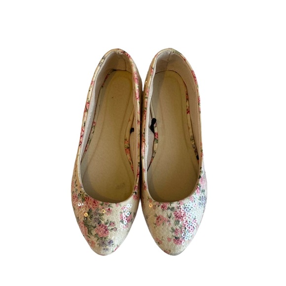 Sequins Floral Ballet Flats - Picture 2 of 4